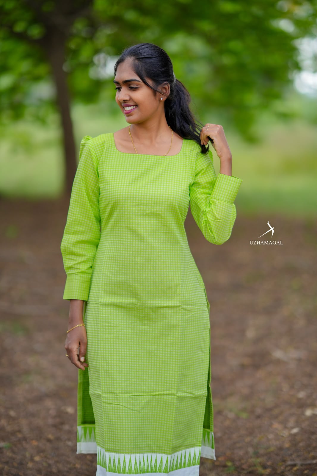 PISTA GREEN TOP