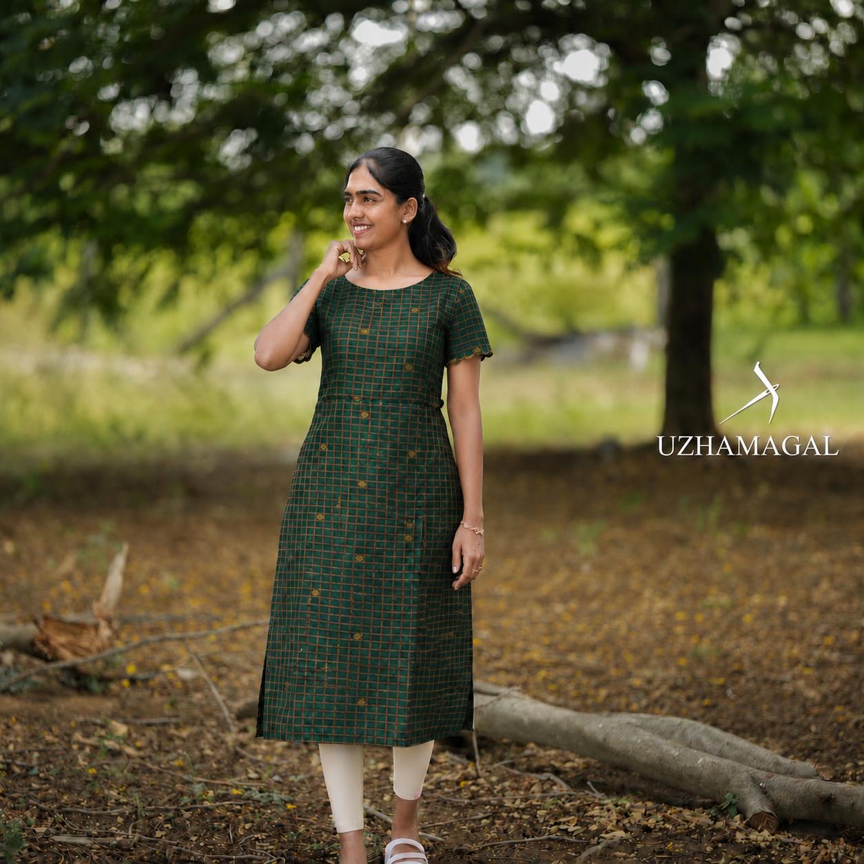 GREEN MUSE TOP