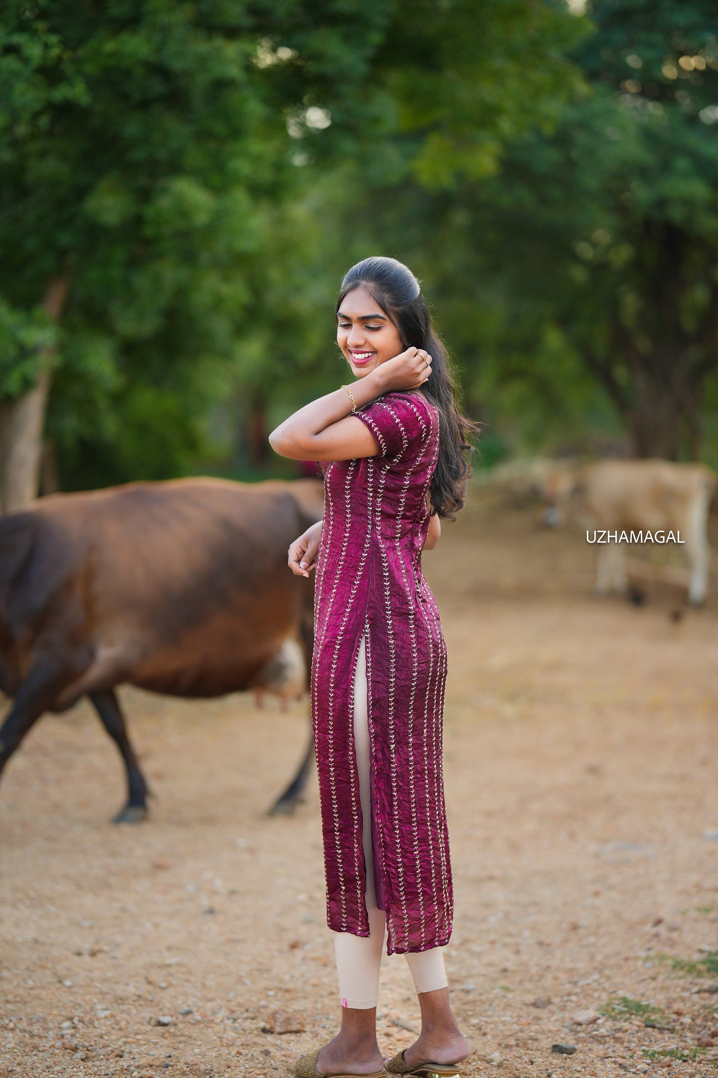 Minnum Muthukal top