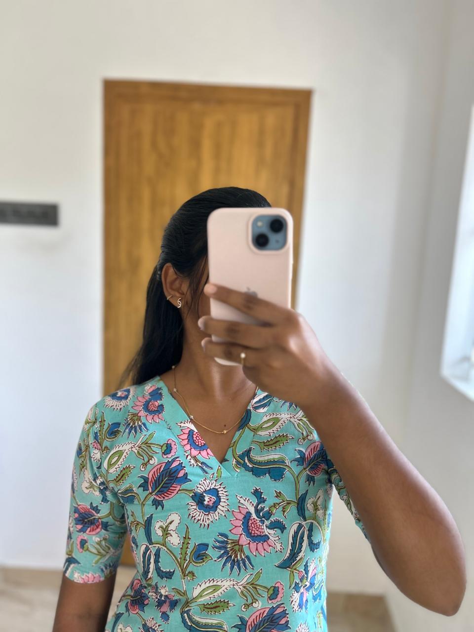Vasantha valli TOP