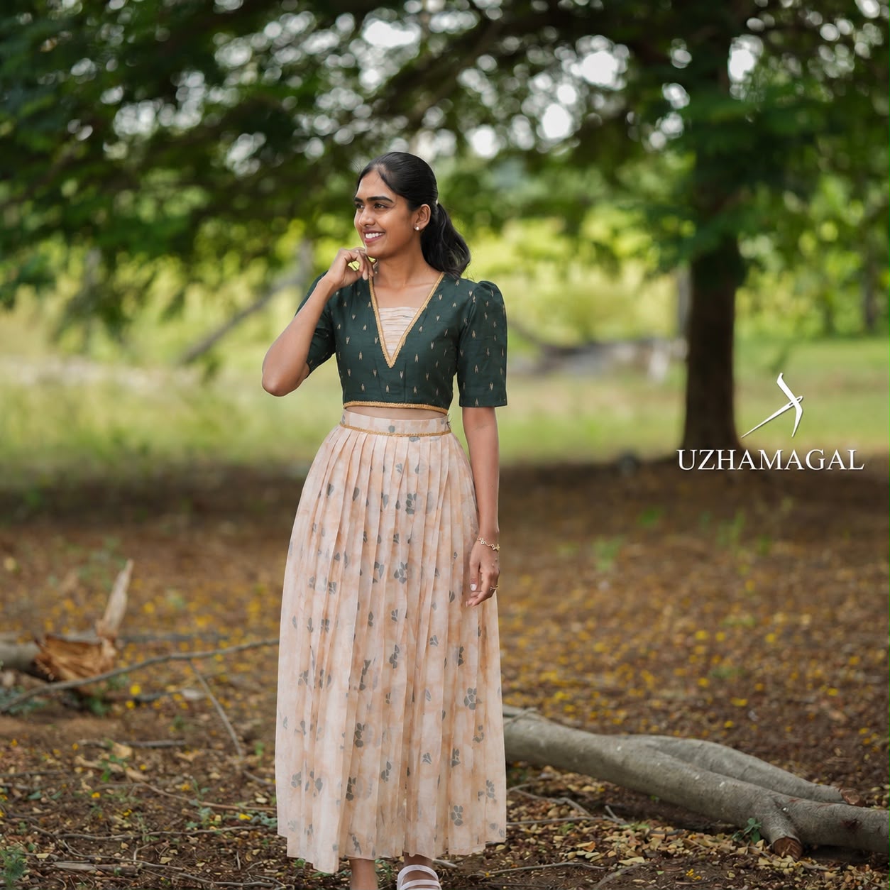 OONARAAGAM SKIRT & TOP