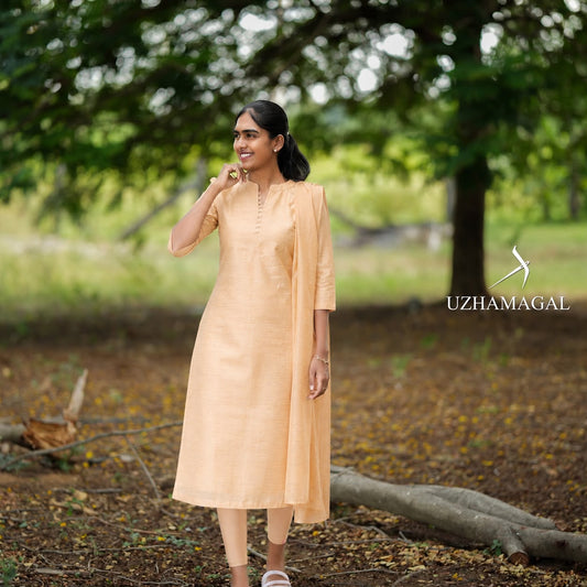 SENTHAMARAI KURTI AND DUPATTA